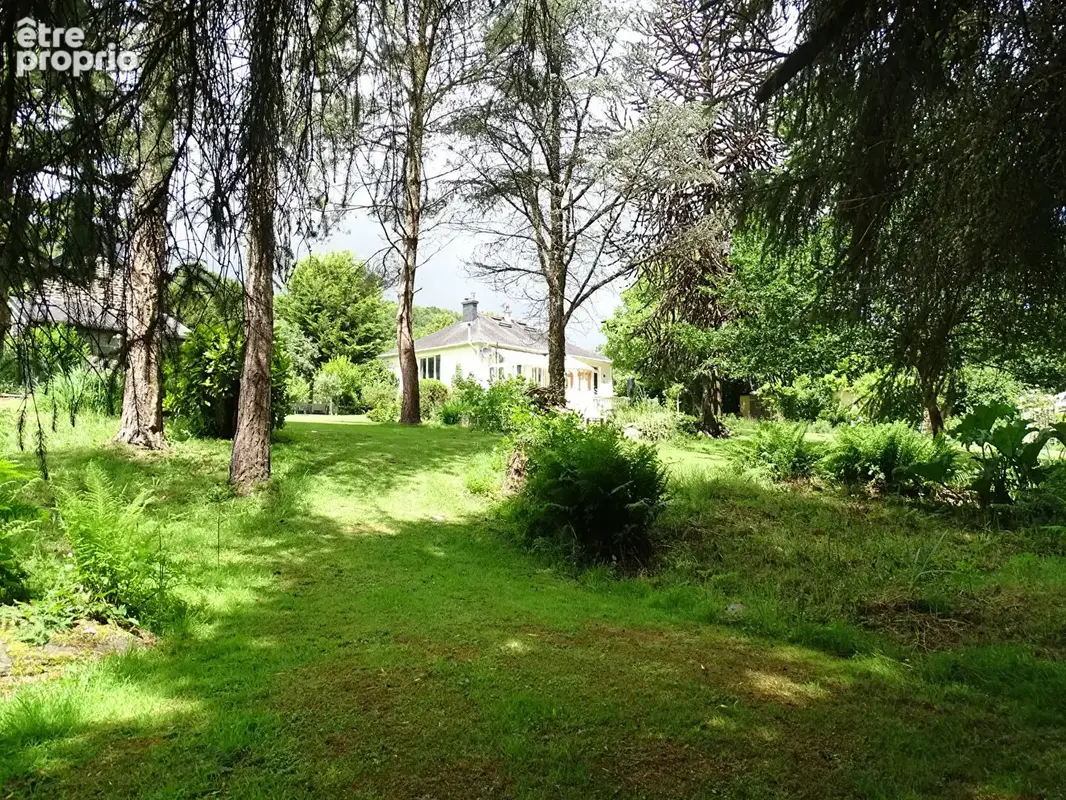 CÔTES D'ARMOR. Maison de charme rénovée avec 3 261 m² de jardin paysager en bord de rivière ? À pied de l'Abbaye de Bon Repos - photo 17