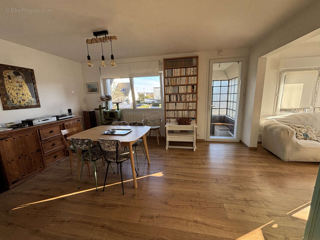 Maison à LE RELECQ-KERHUON