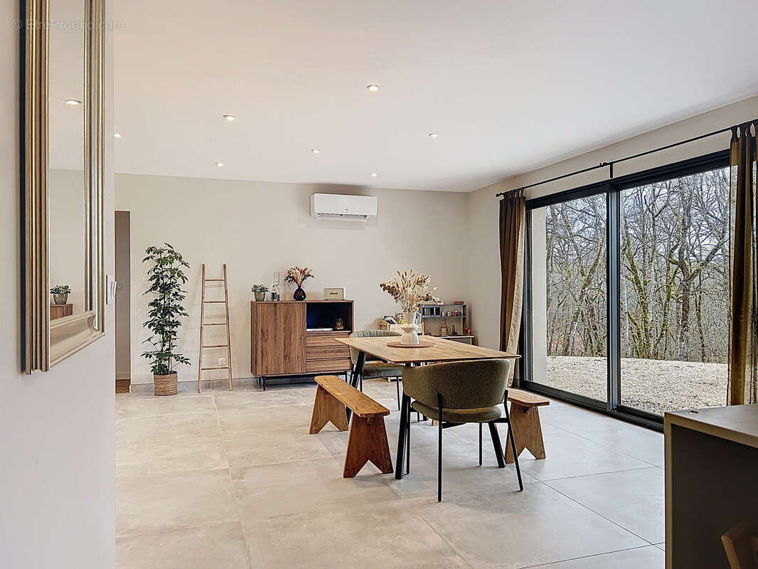 Maison à LA CASSAGNE