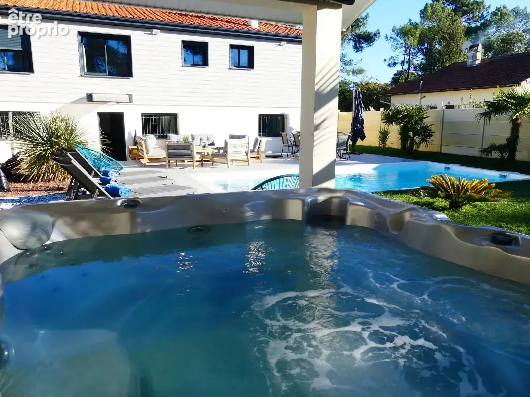 Maison 8 pièces 197 m² à vendre à Biscarrosse (40600) - photo 5