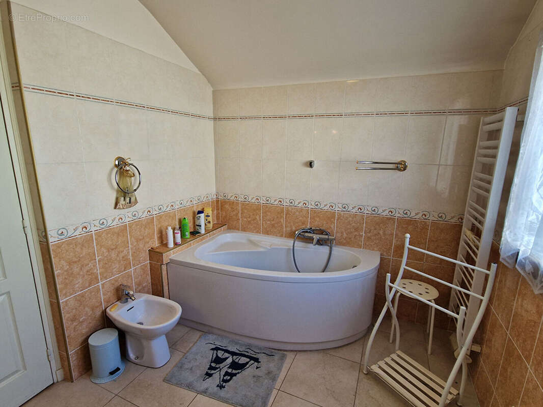 Maison à LIVRY-GARGAN