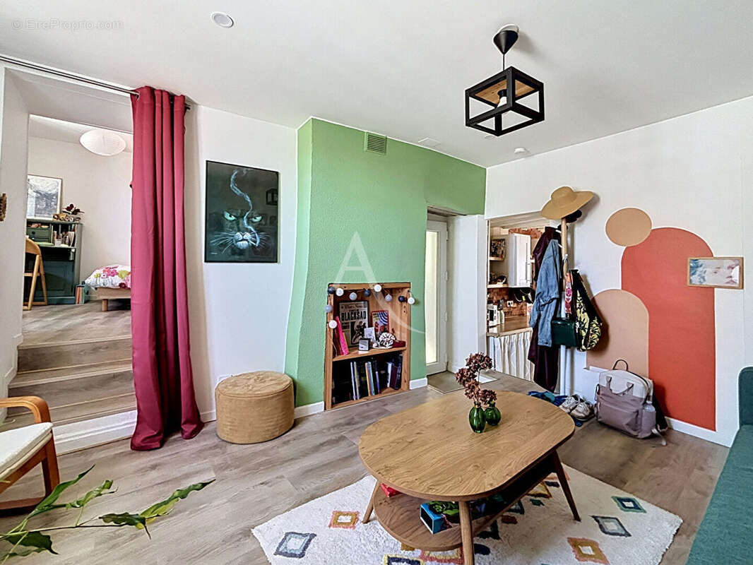 Appartement Laval 2 pièce(s) 33.94 m2 - photo 4