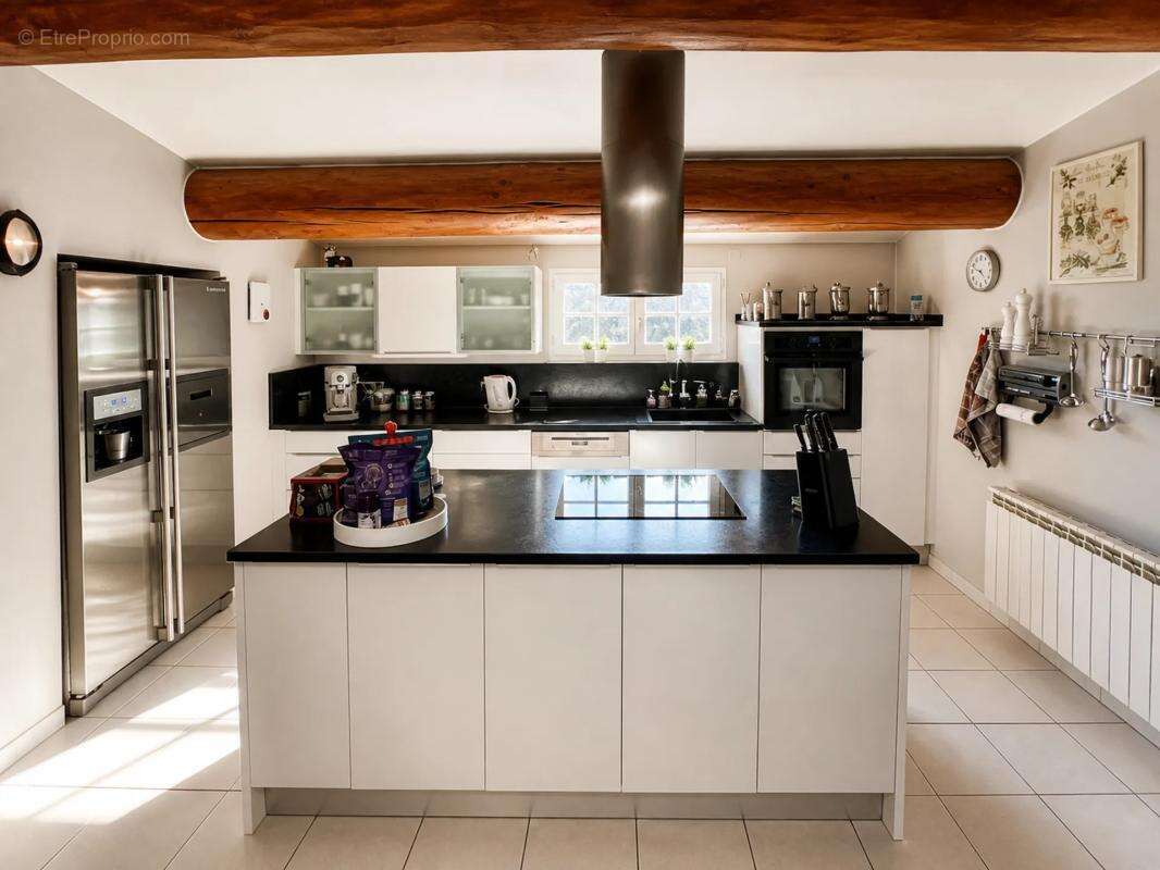 Maison de 9 pièces de 240 m² dans environnement privilégié - photo 6