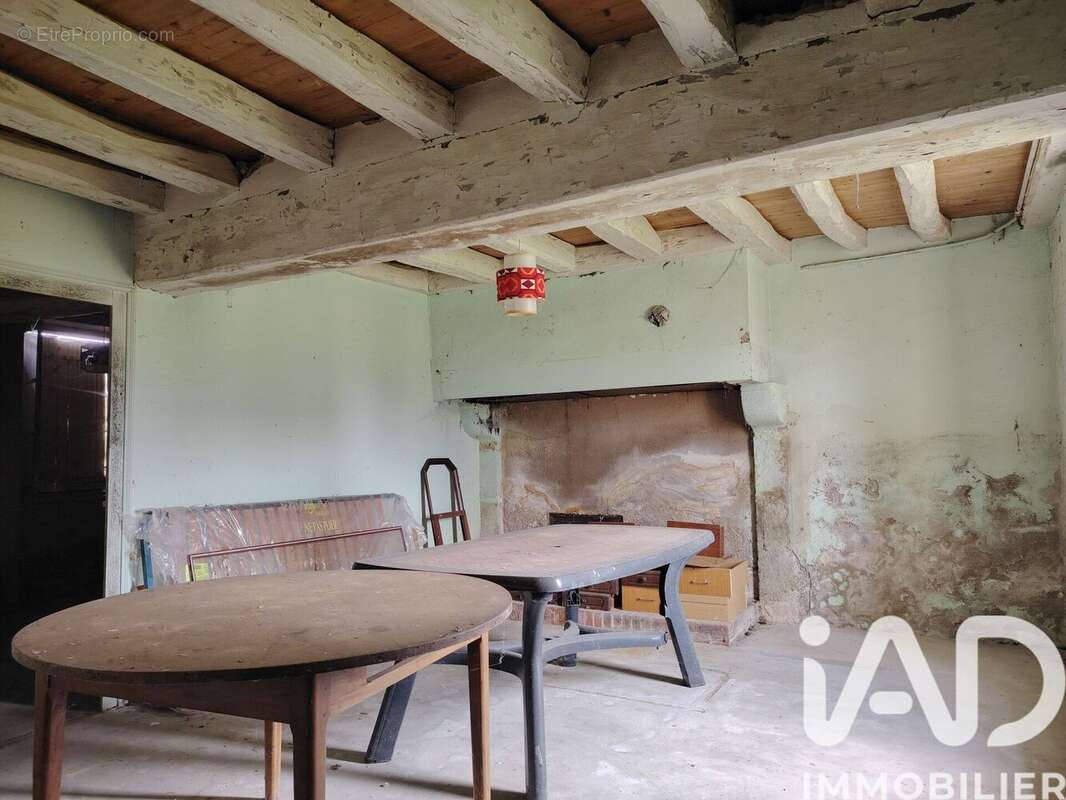 Maison 76 m² à Vicq-Exemplet  - photo 2
