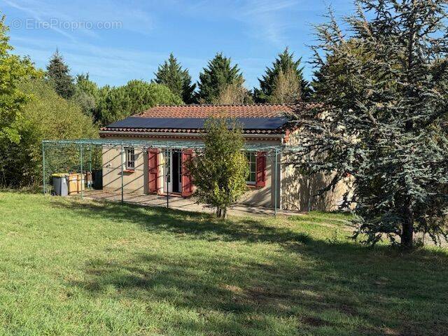 Maison à DENAT