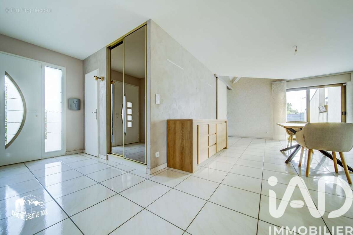 Photo 2 - Maison à VITRY-SUR-ORNE