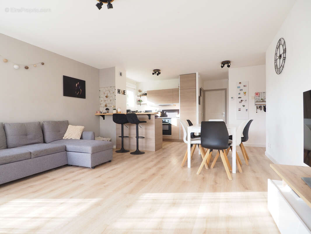 Appartement à GROISY