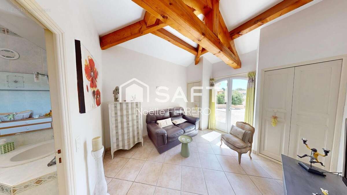 Photo 6 - Maison à FREJUS