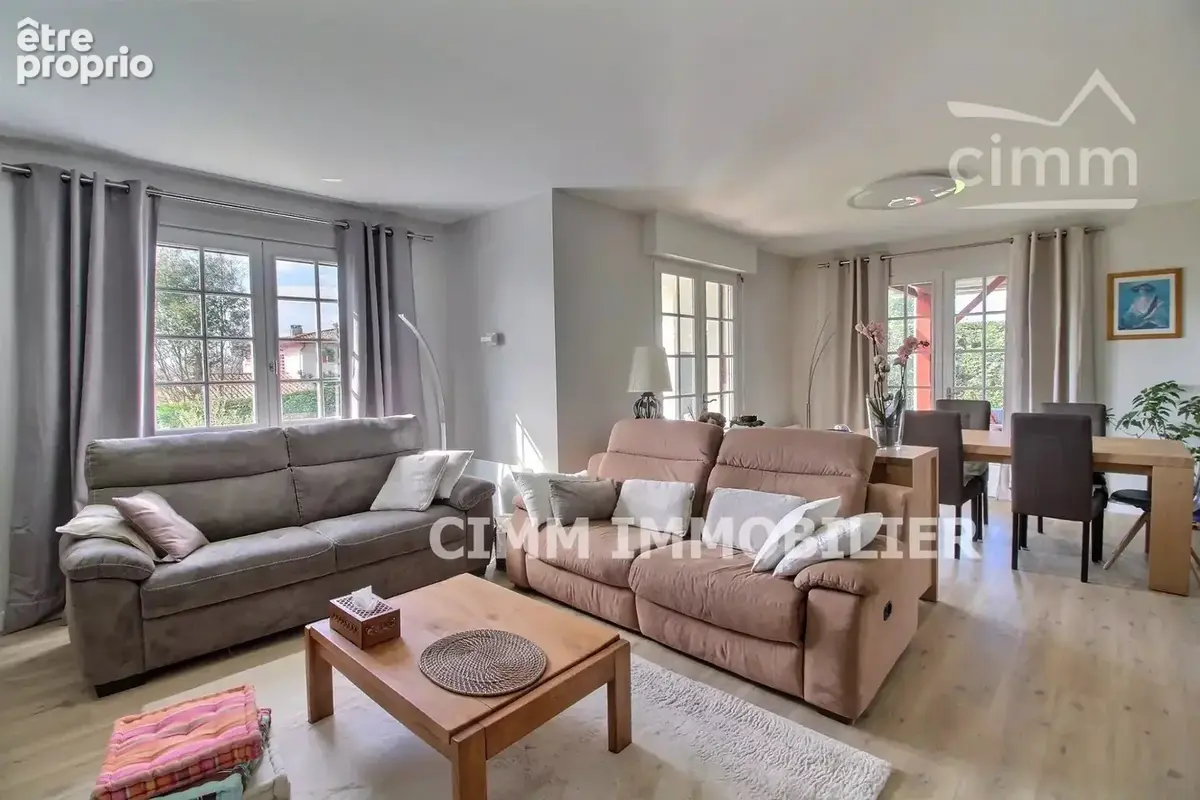 Appartement type 4 avec jardin et piscine - photo 7