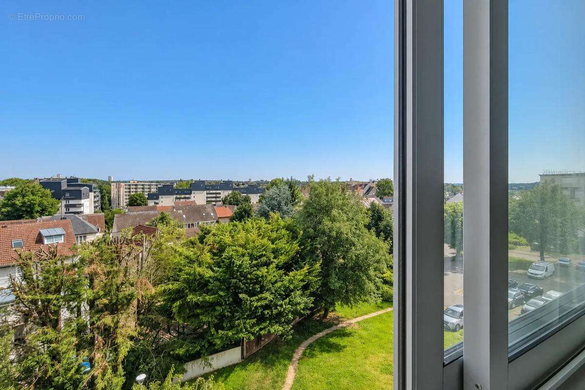 Appartement de 4 pièces de 84 m2 en vente à Nogent-sur-Oise - photo 9