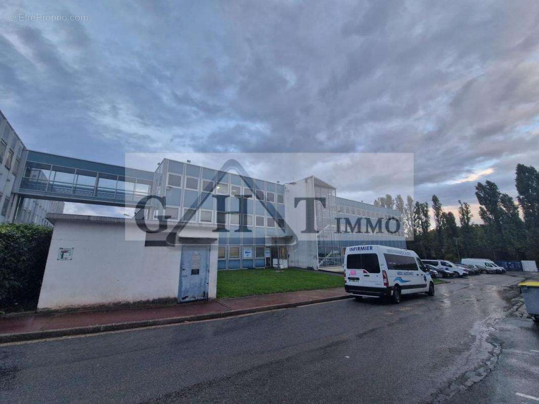 Commerce à GARGES-LES-GONESSE