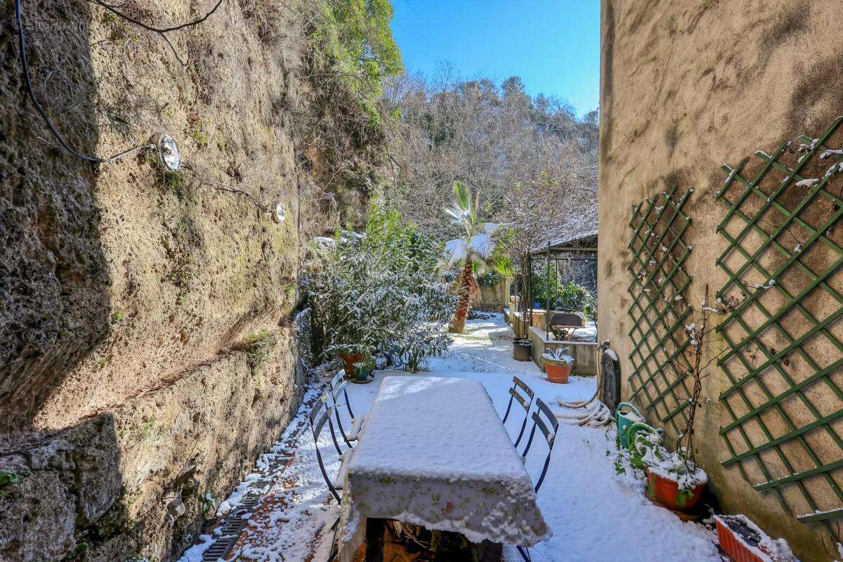 Maison à BARJOLS