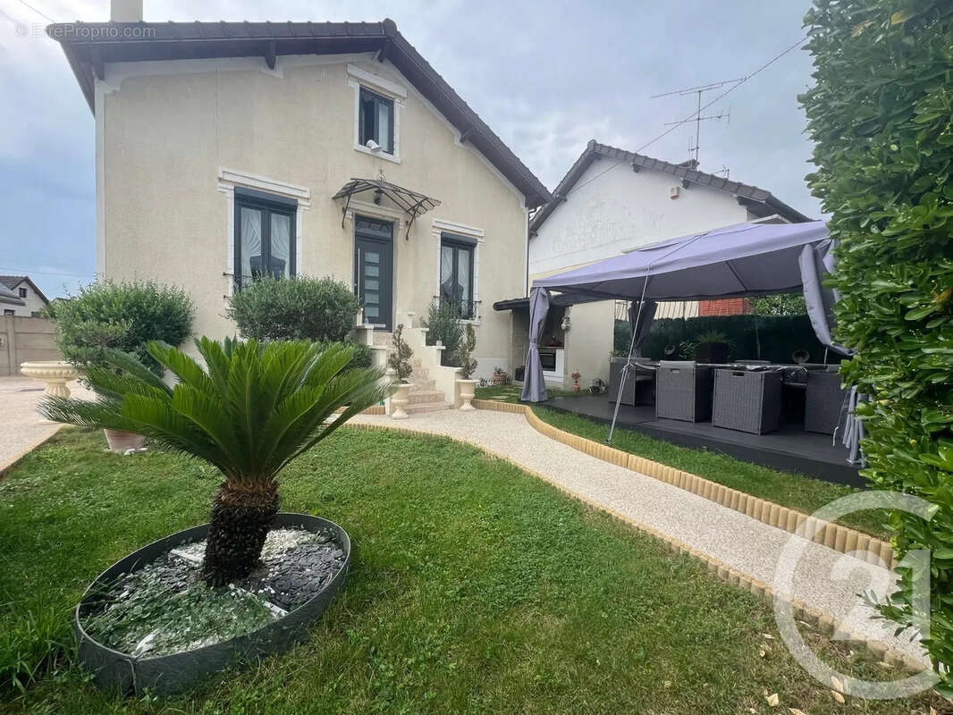 Maison à VILLEPINTE