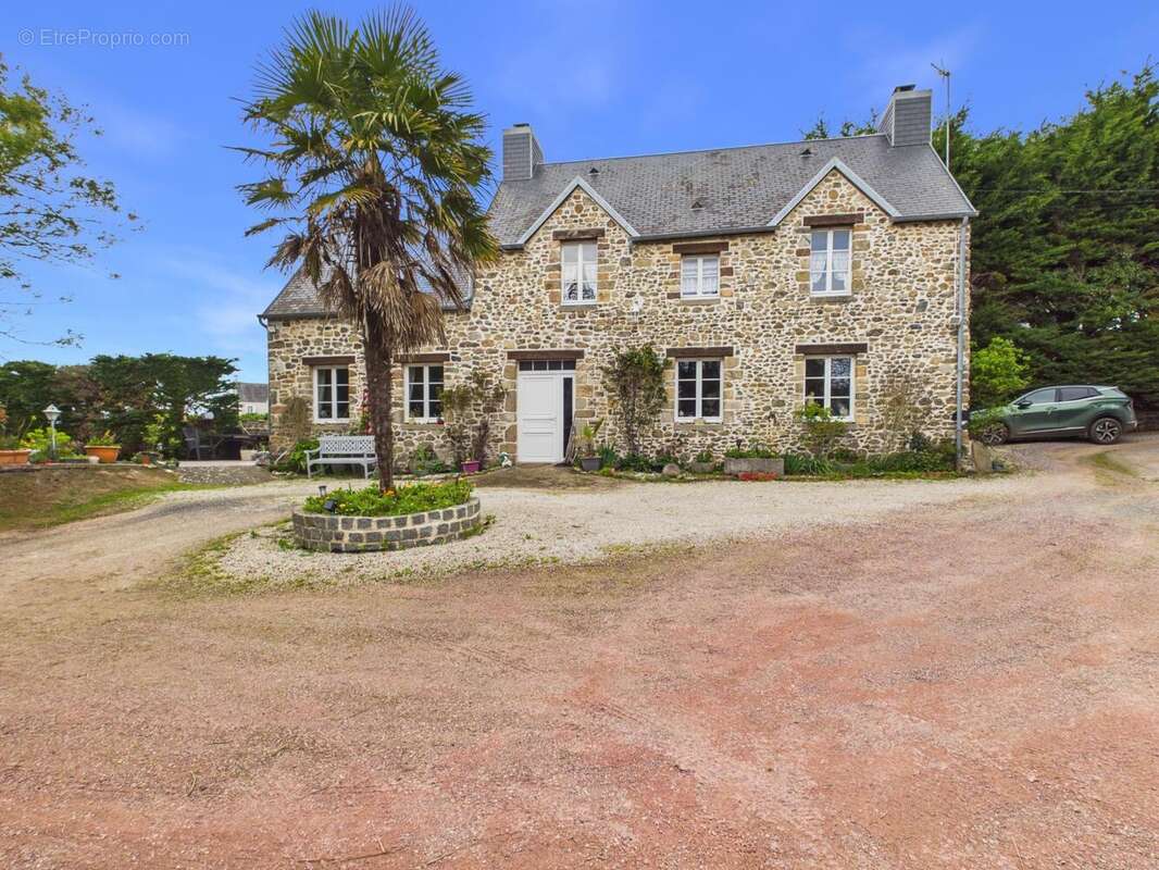 Photo 2 - Maison à AGON-COUTAINVILLE