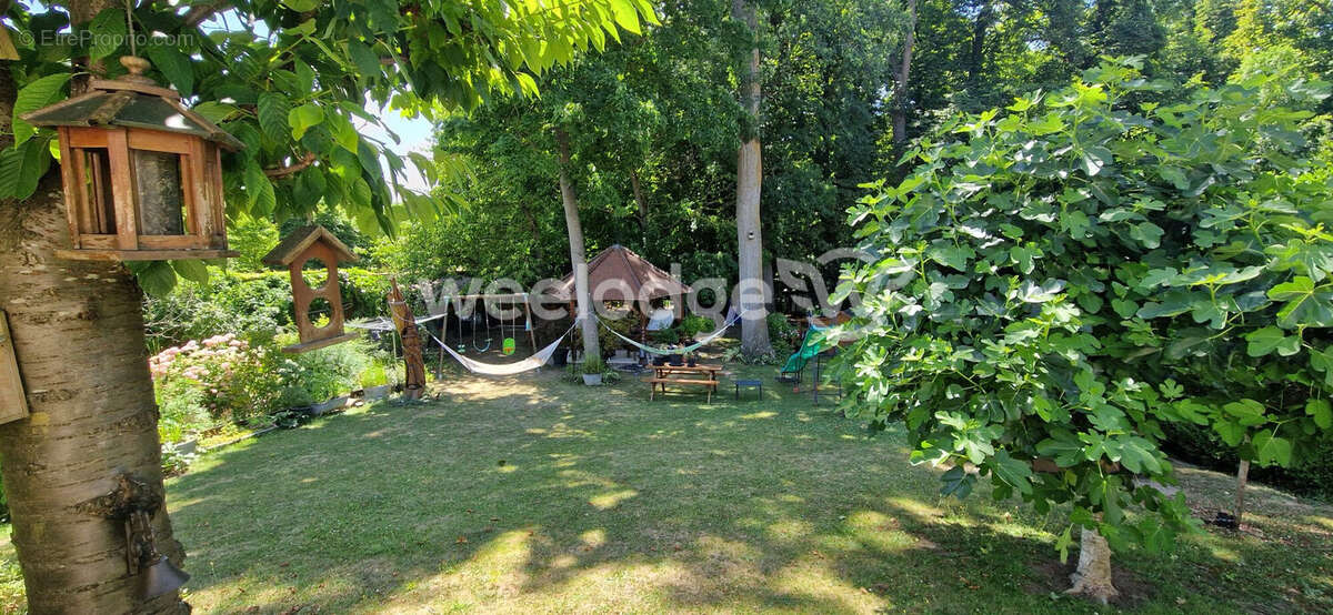 Maison à NEUVILLE-SUR-OISE