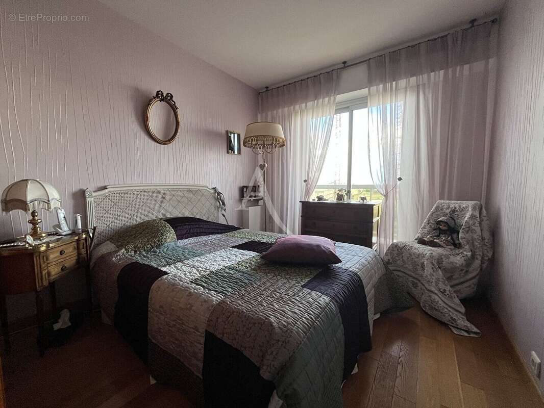 Appartement à PARIS-12E