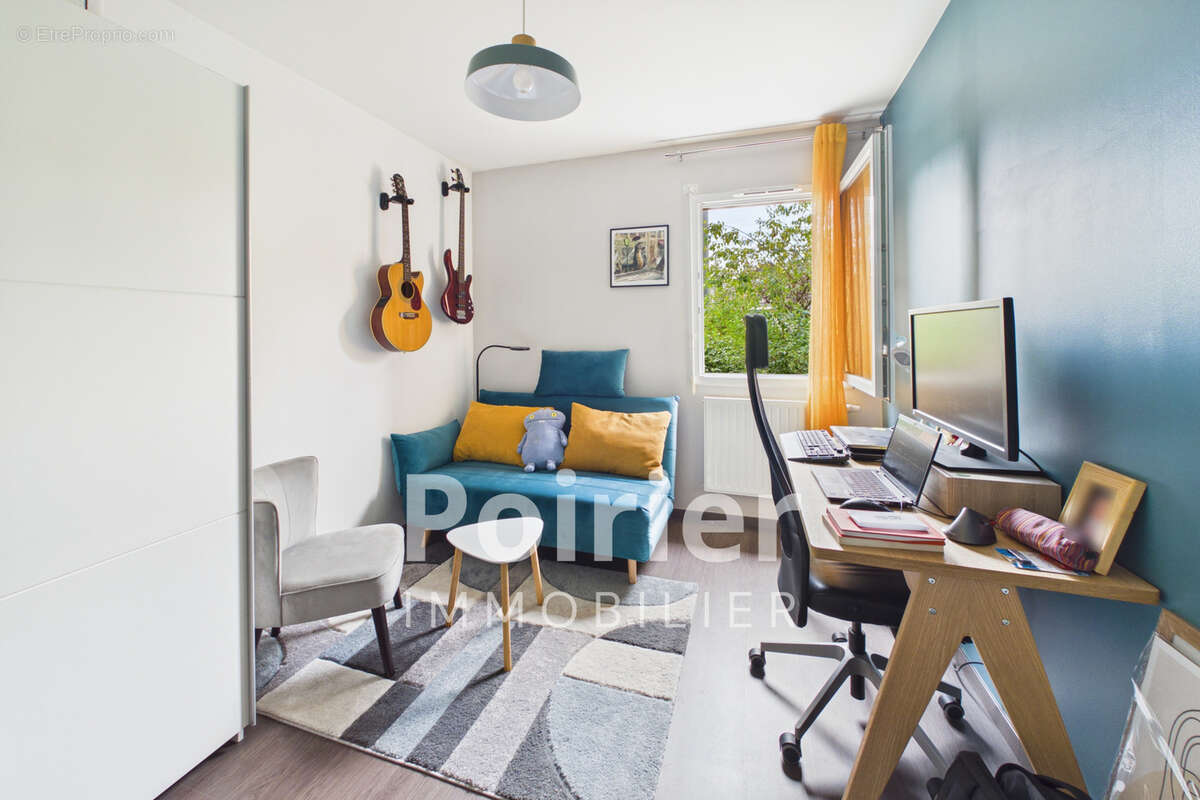 Appartement T3 avec jardin, terrasse, garage et parking - photo 3