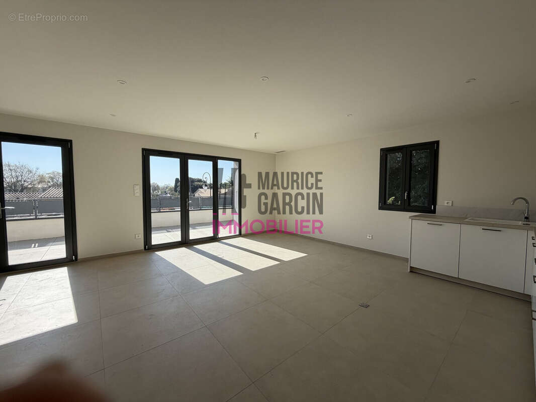 Appartement à VELLERON