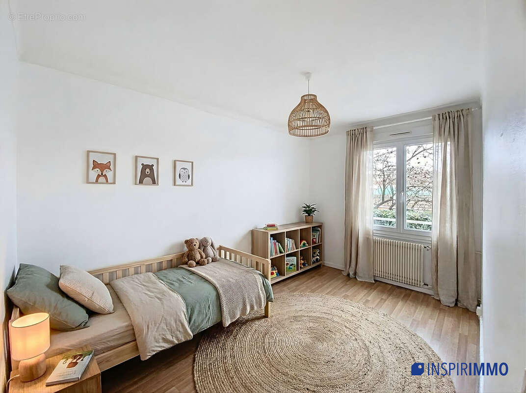 ch2 - Appartement à HOUILLES