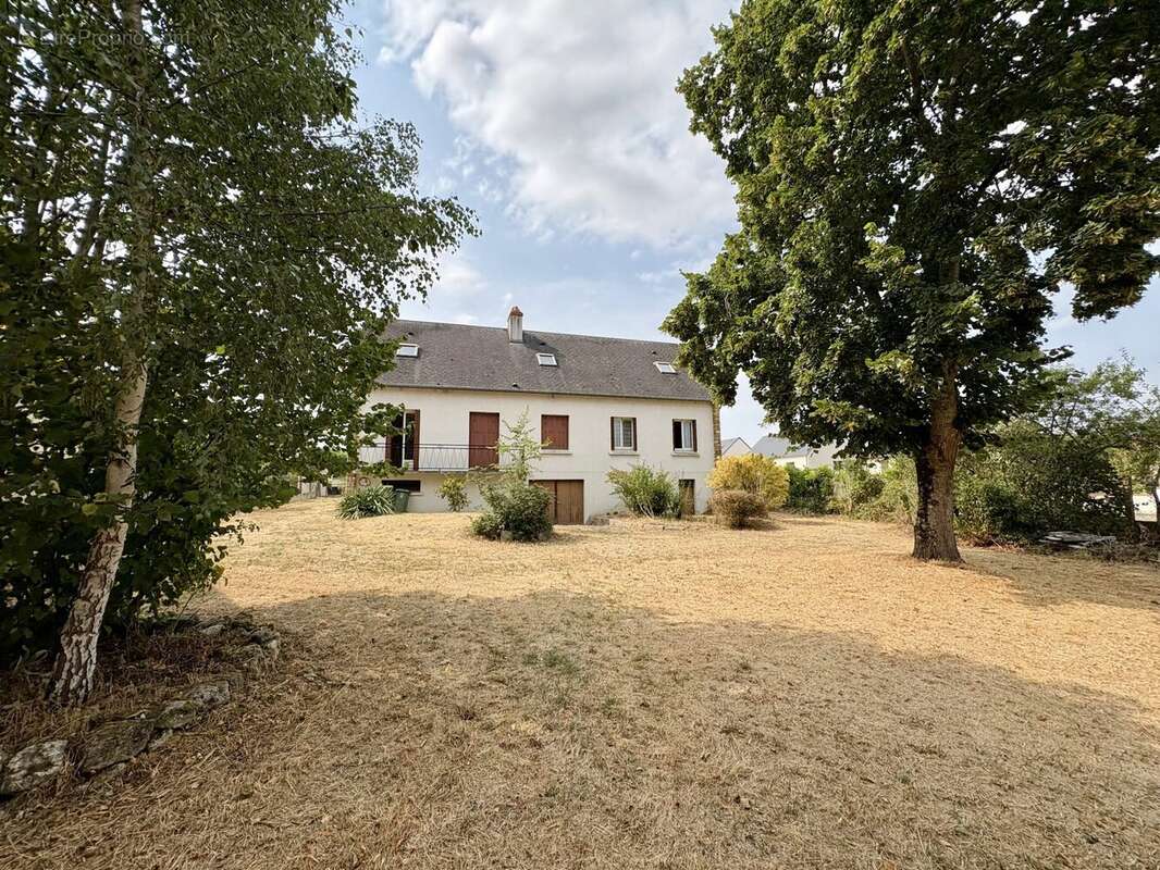 Maison à MARIGNY-LES-USAGES