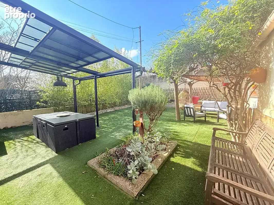 EXCLUSIVITE VEDENE Maison avec très bel extérieur et garage - photo 11
