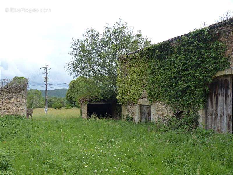 Maison 90 m² à Loubejac  - photo 8