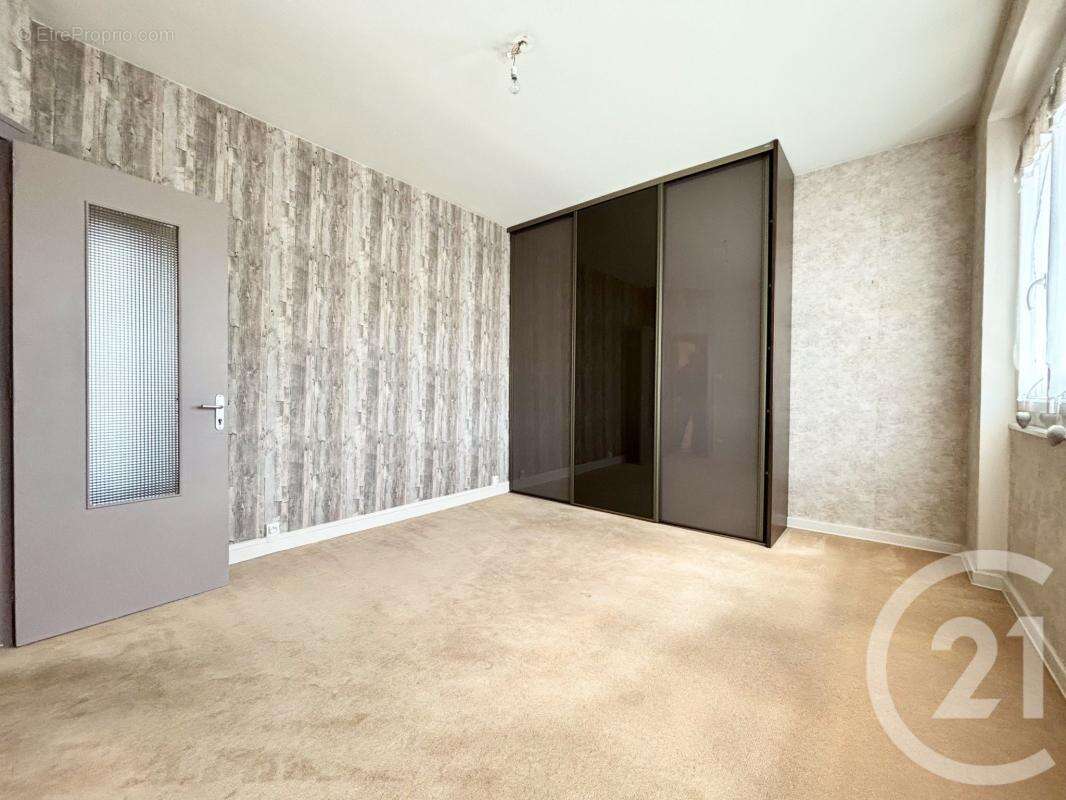 Maison 165 m² à Limoges  - photo 16
