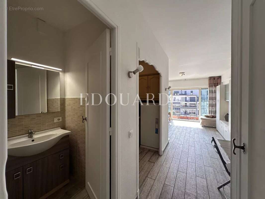 Appartement à MENTON