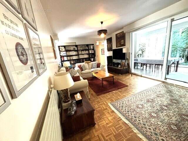 Lamorlaye - centre ville - beau f4 - photo 8