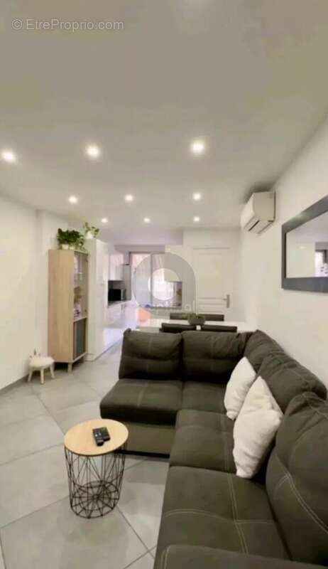 Appartement à ROQUEBRUNE-CAP-MARTIN