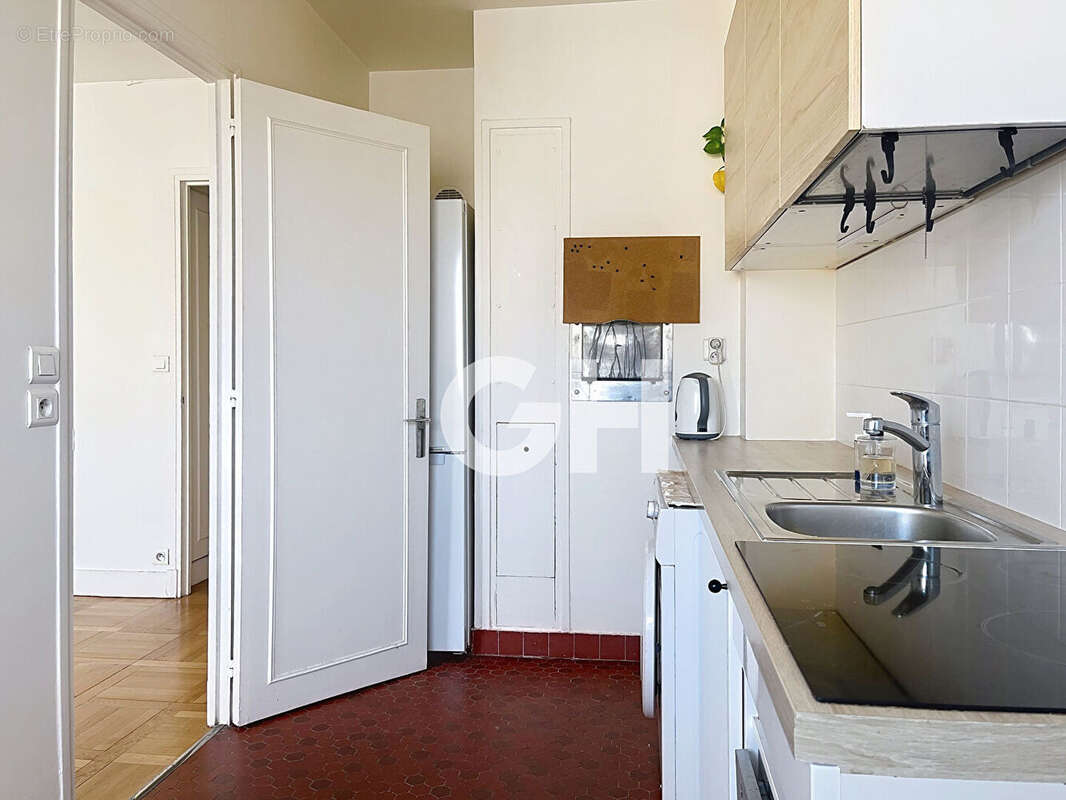Appartement à PARIS-11E