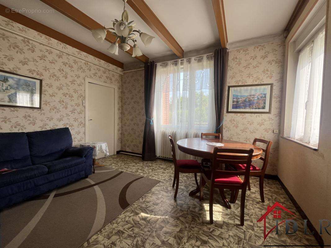 Maison à PARNOY-EN-BASSIGNY