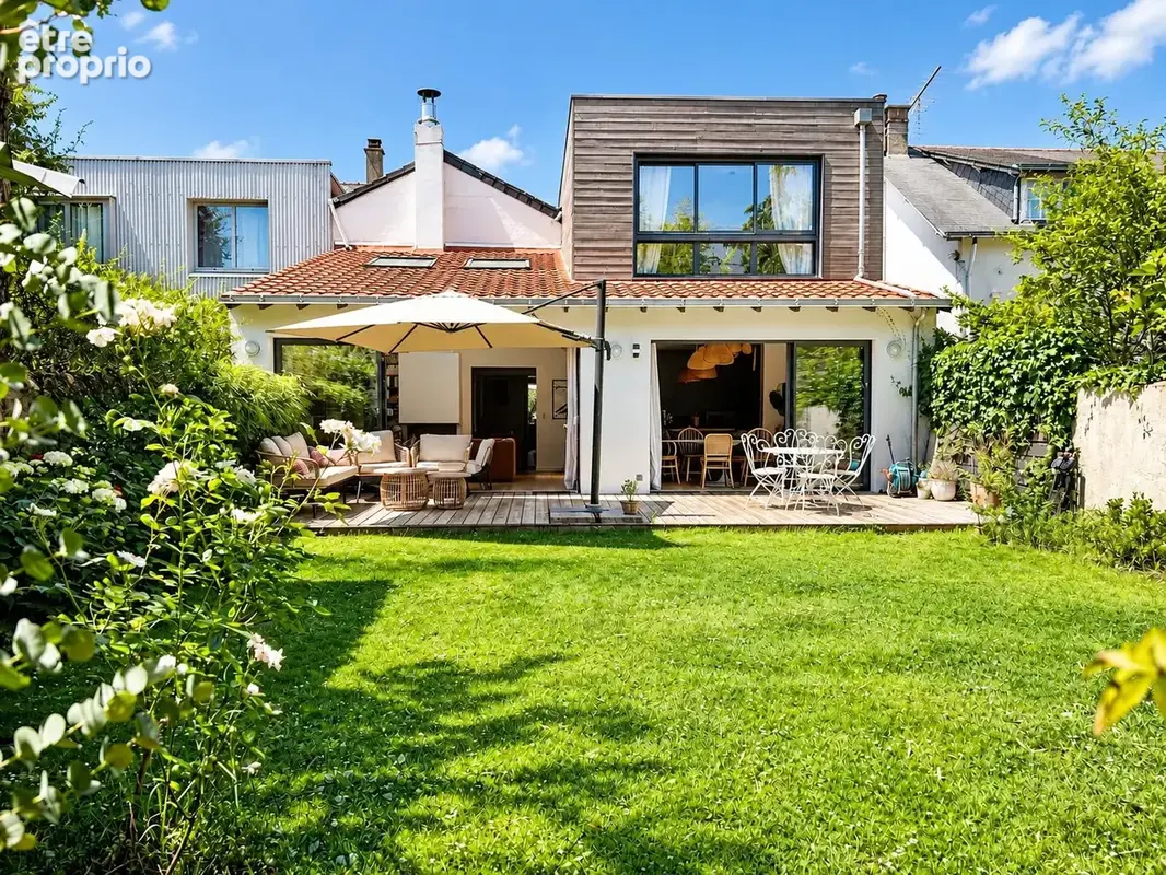 Maison 6 pièces 165 m² à vendre à Nantes (44100) - photo 1