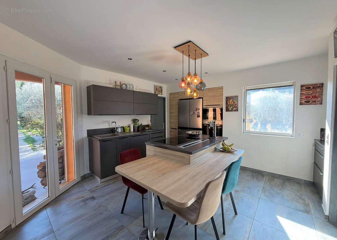 Maison à SAINT-BONNET-DU-GARD