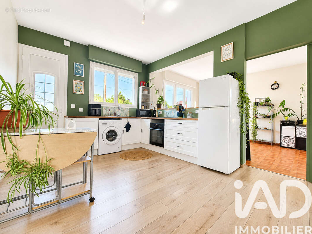 Maison 72 m² à La Tremblade  - photo 2