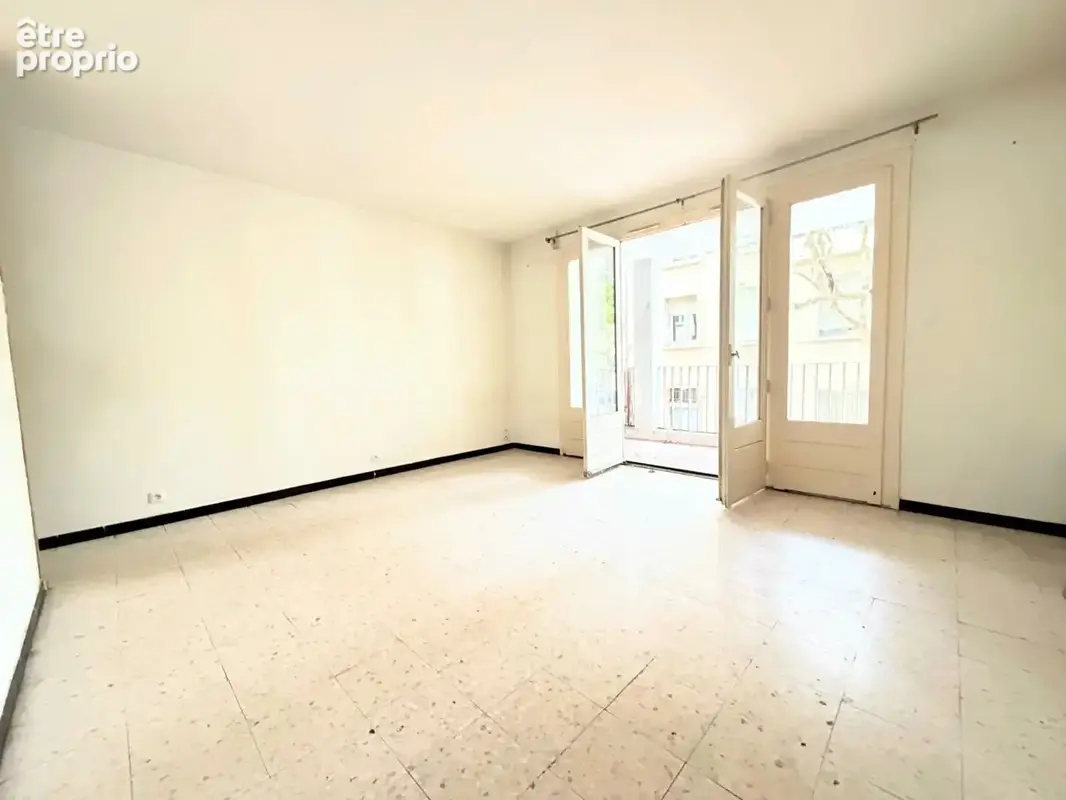 Appartement Bagnols Sur Ceze - 1 pièce - 26 m² - photo 2