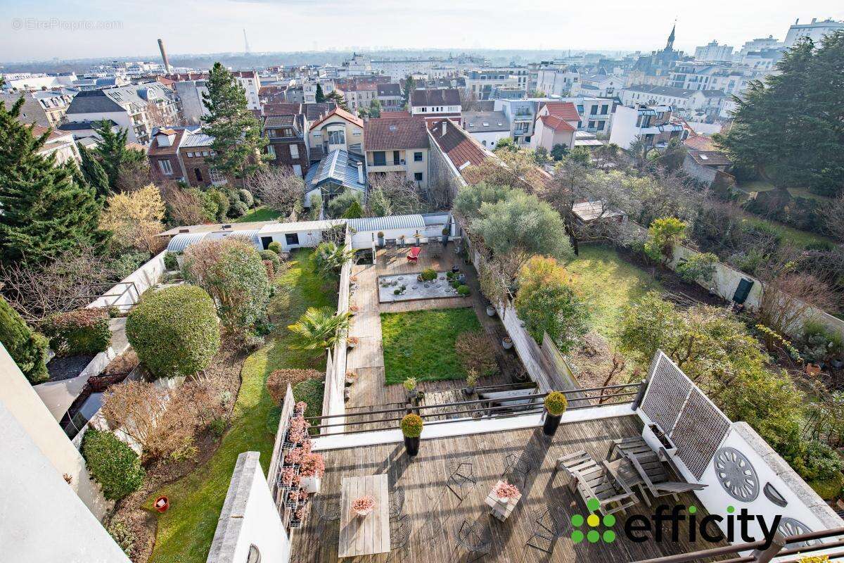 Maison 360 m² à Suresnes  - photo 23