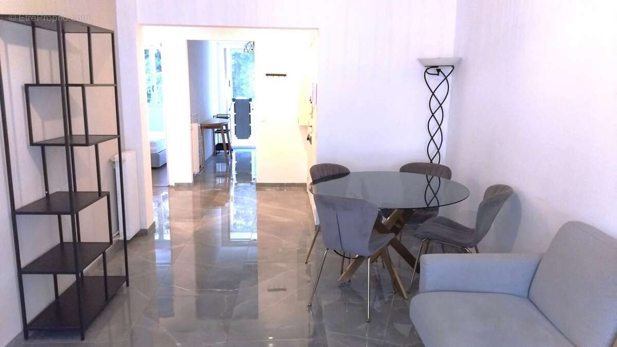 Appartement à MENTON