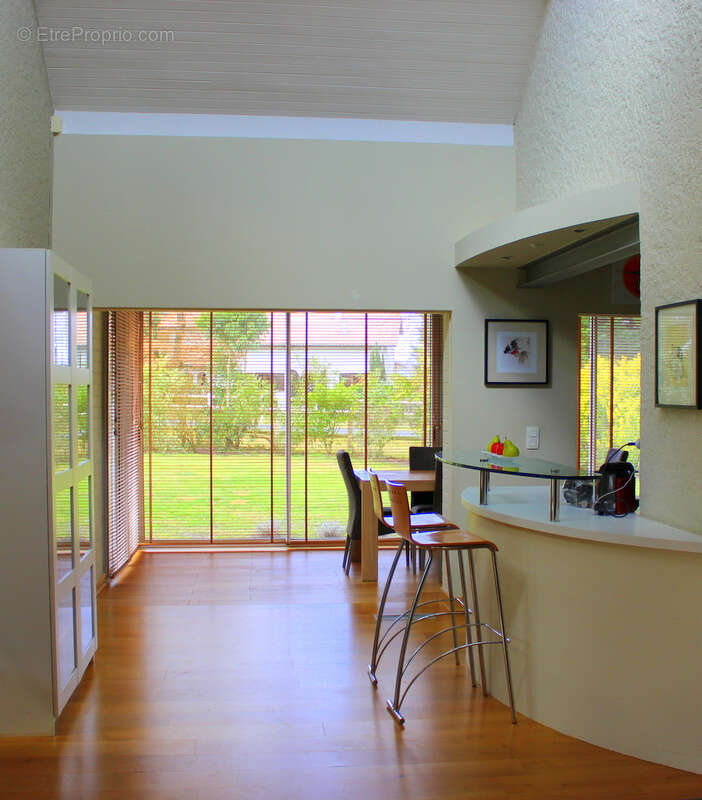 Maison à SAINT-SULPICE-ET-CAMEYRAC