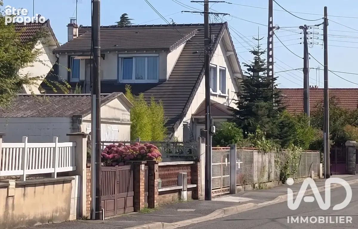 Photo 1 - Maison à SAVIGNY-SUR-ORGE