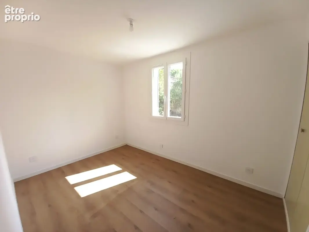 Maison 4 pièces 75 m² à vendre à Salon-De-Provence (13300) - photo 7