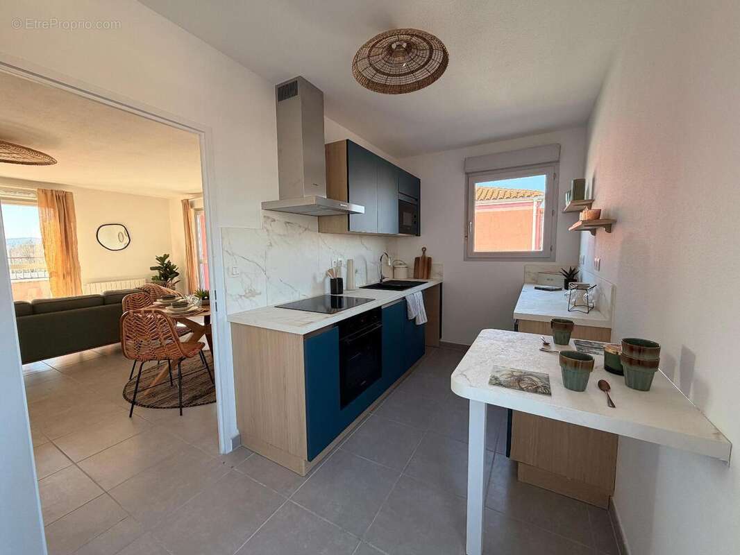   - Appartement à VILLEFRANCHE-SUR-SAONE