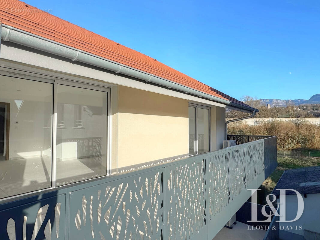 Appartement à GRESY-SUR-AIX