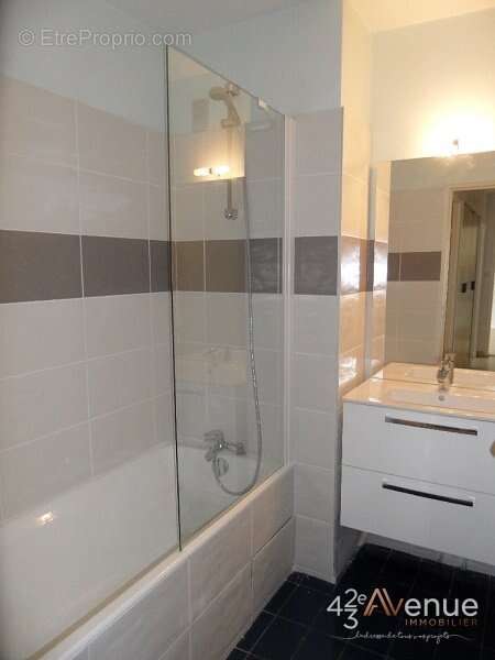 Appartement à SAINT-ETIENNE