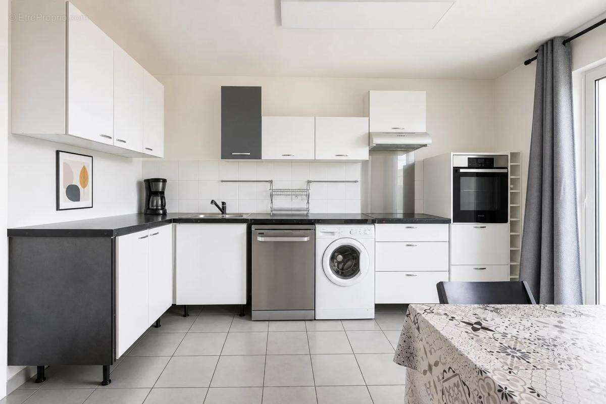 Appartement à MARSEILLE-14E