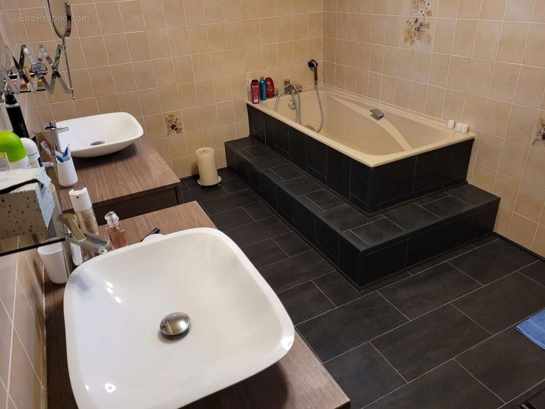 Maison à BERTANGLES