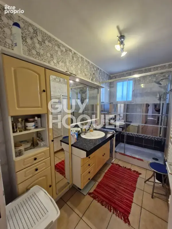 Marseille L'Estaque, Villa T4 117m² avec vue mer, appartement indépendant et garage. - photo 9