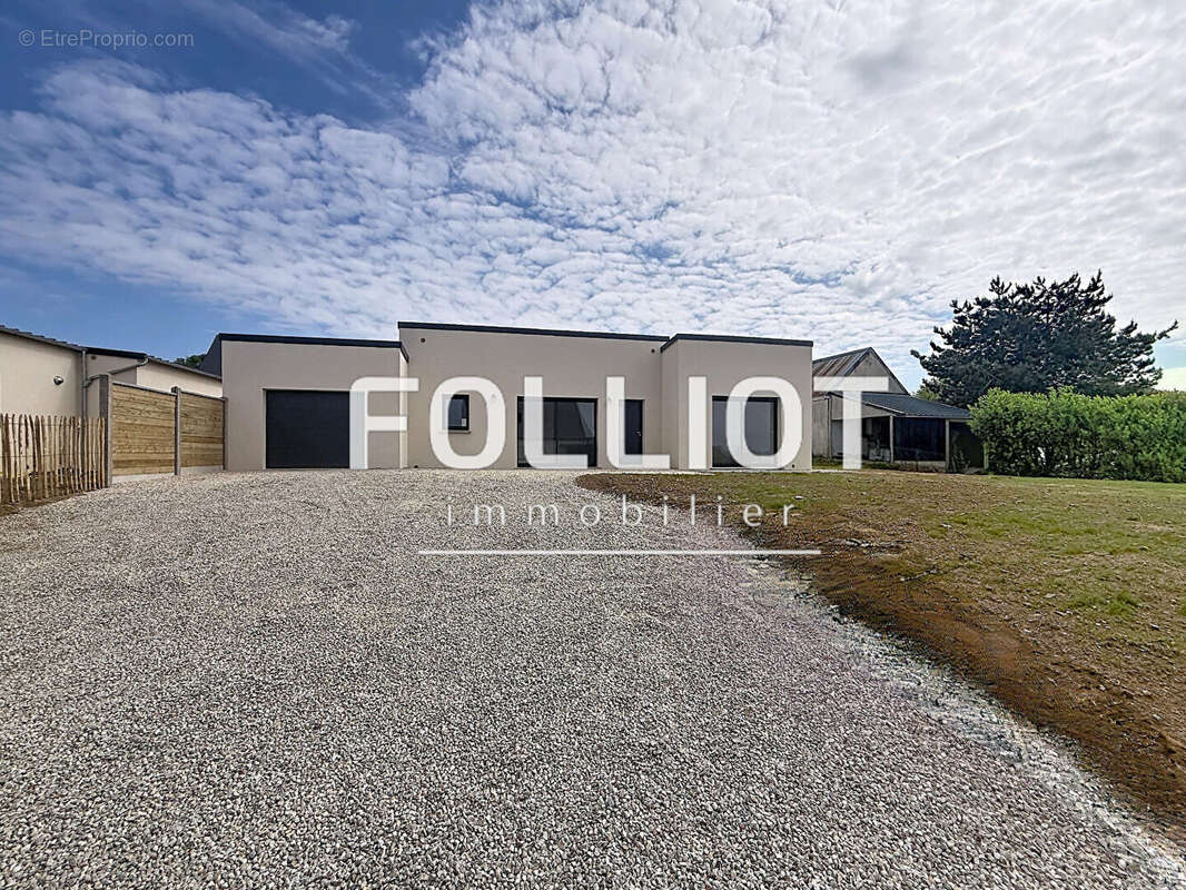 Maison à SAINT-GEORGES-DE-LA-RIVIERE