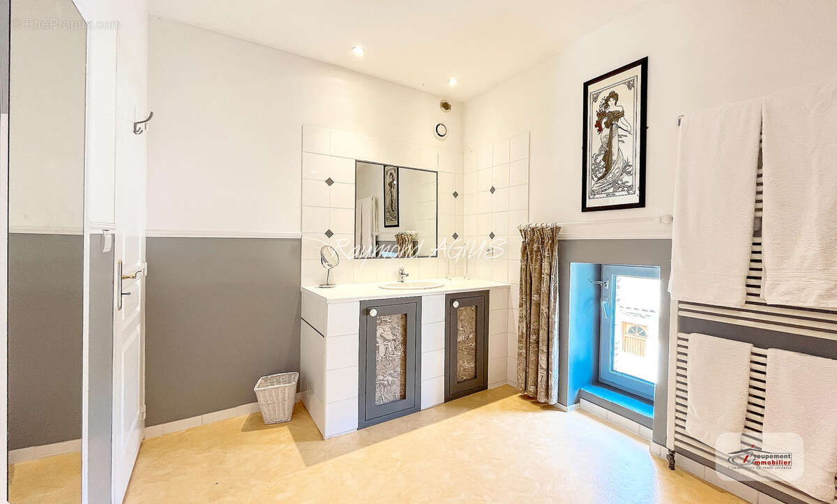 Maison à CASTELMORON-SUR-LOT