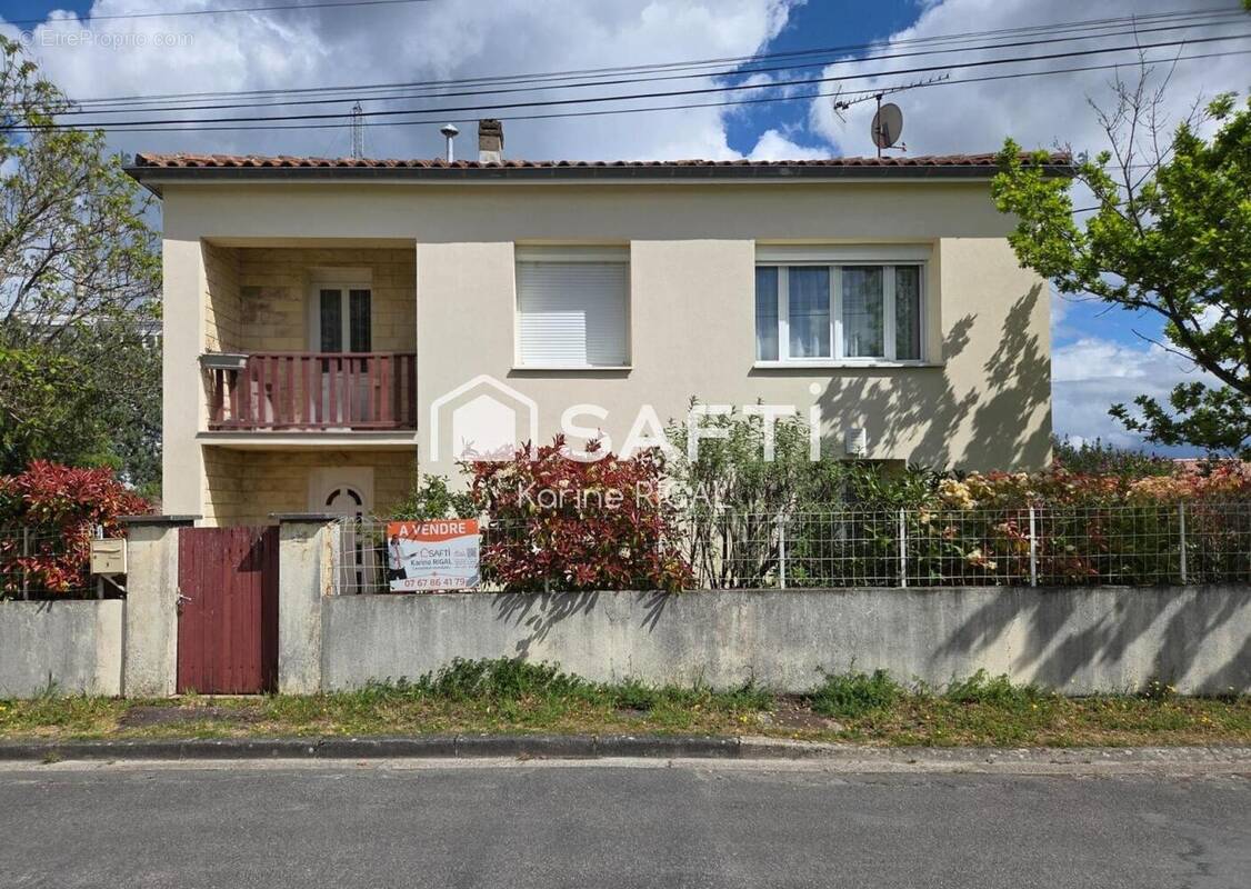 Photo 1 - Maison à MONTENDRE